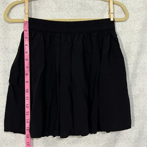 Lorimer NYC Black Flowy Mini Skirt (Medium) - Picture 3 of 5
